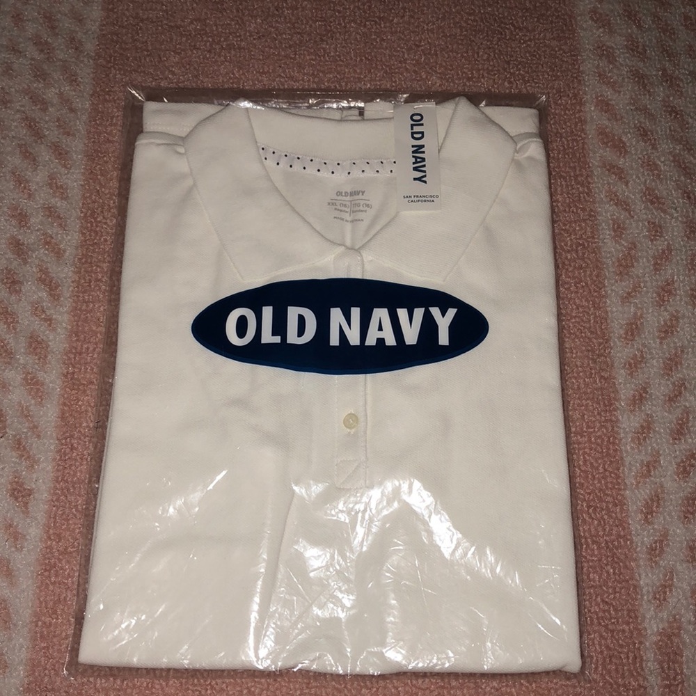 Old navy school shirt never been worn